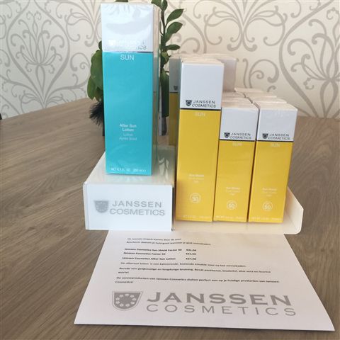 Janssen cosmetics zonnebrand creme sunshield 30 en 50 en after sun Skin & Beauty Marlies Hoogeveen