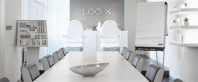 Training bij Lookx Skincare Skin & Beauty Marlies