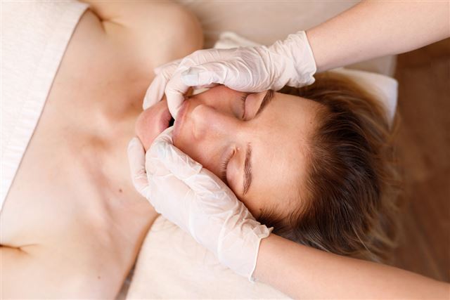 Buccal massage huidverbetering natural face lift Hoogeveen